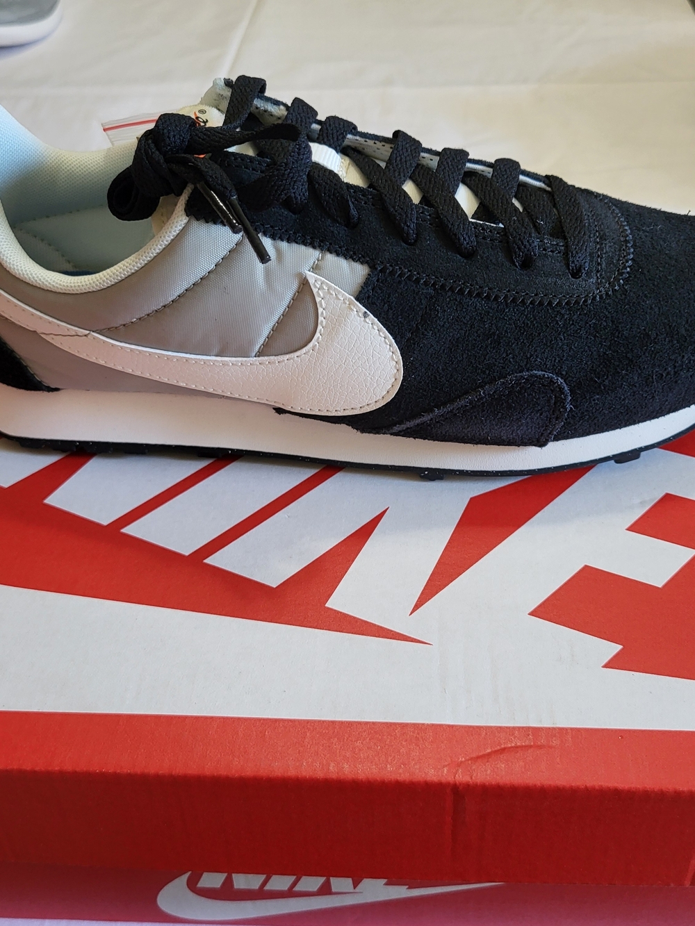 *NEW* Nike Pre Montreal 17 Black Gray Suede Shoes Men's Size 9 Wmn 10.5 with Box
